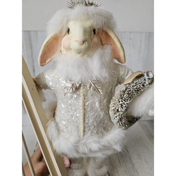 Bethany Lowe skier skiing wreath bunny Xmas glitter home decor - Picture 8 of 9